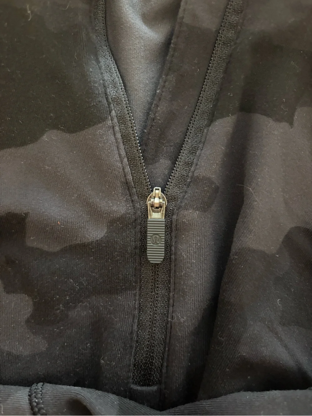 Lululemon black cropped define jacket quarter zip